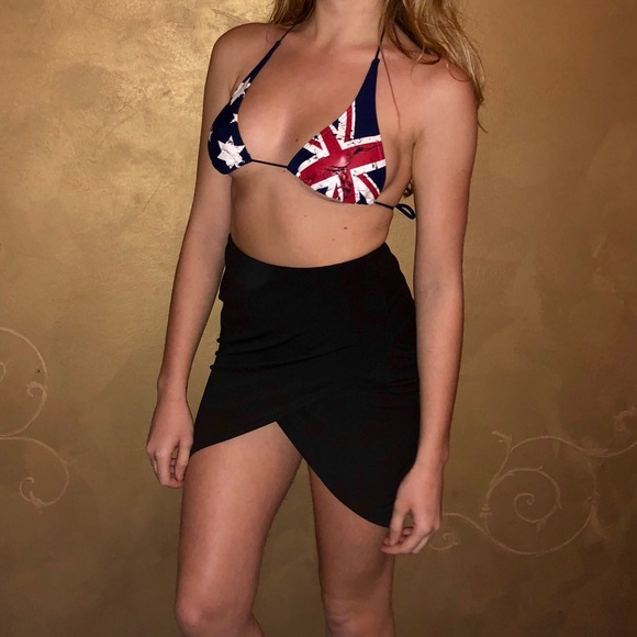 Other - Cute Flag Bikini Top